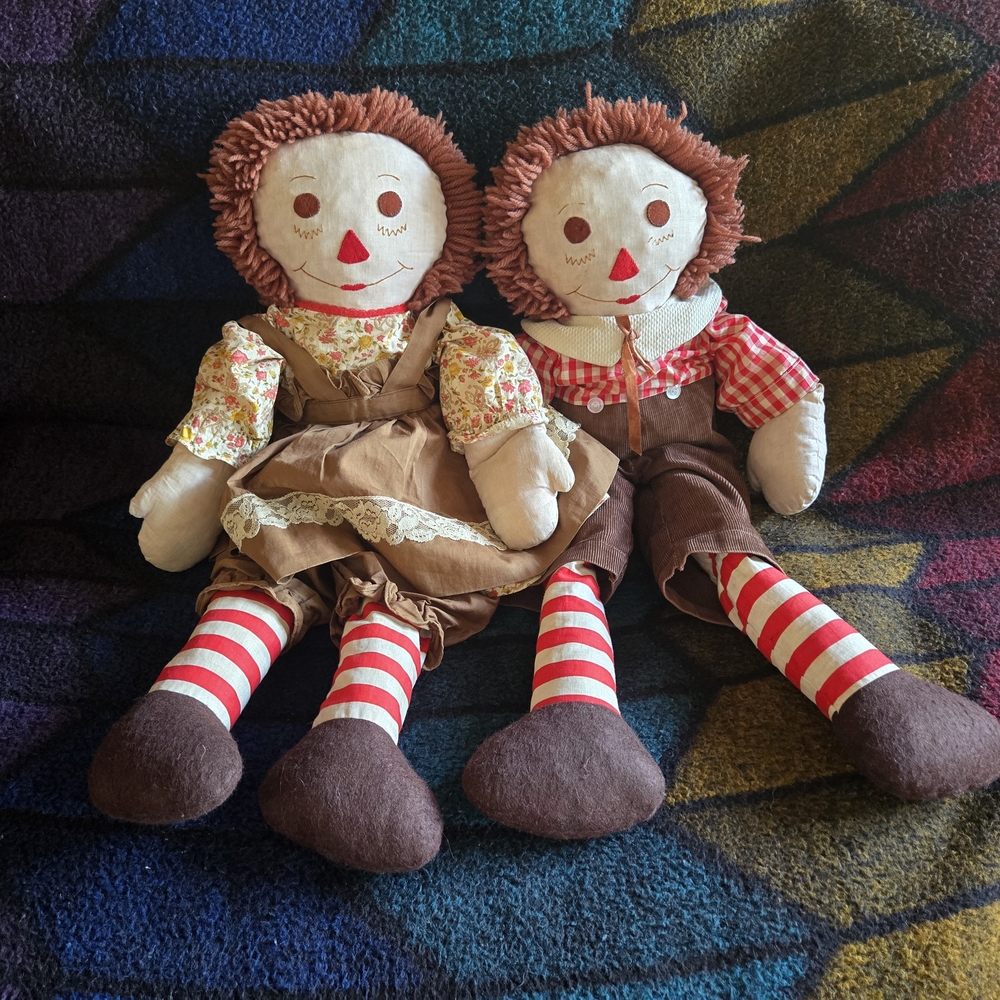 Vintage Raggedy Ann and Andy Dolls Large